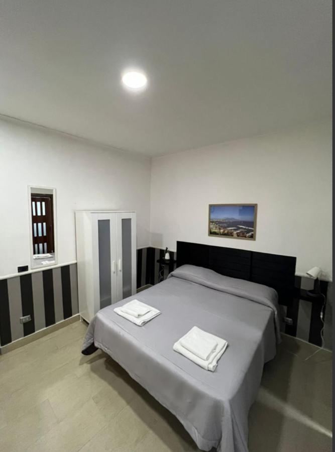 Casa Vacanza Da Totore Naples Luaran gambar